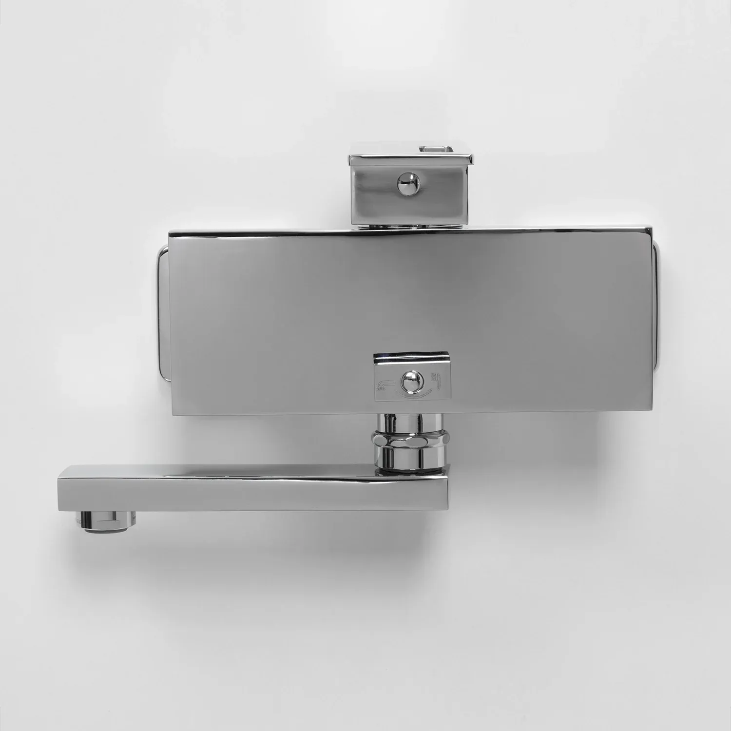 Смеситель для ванны с коротким изливом Alme 1501