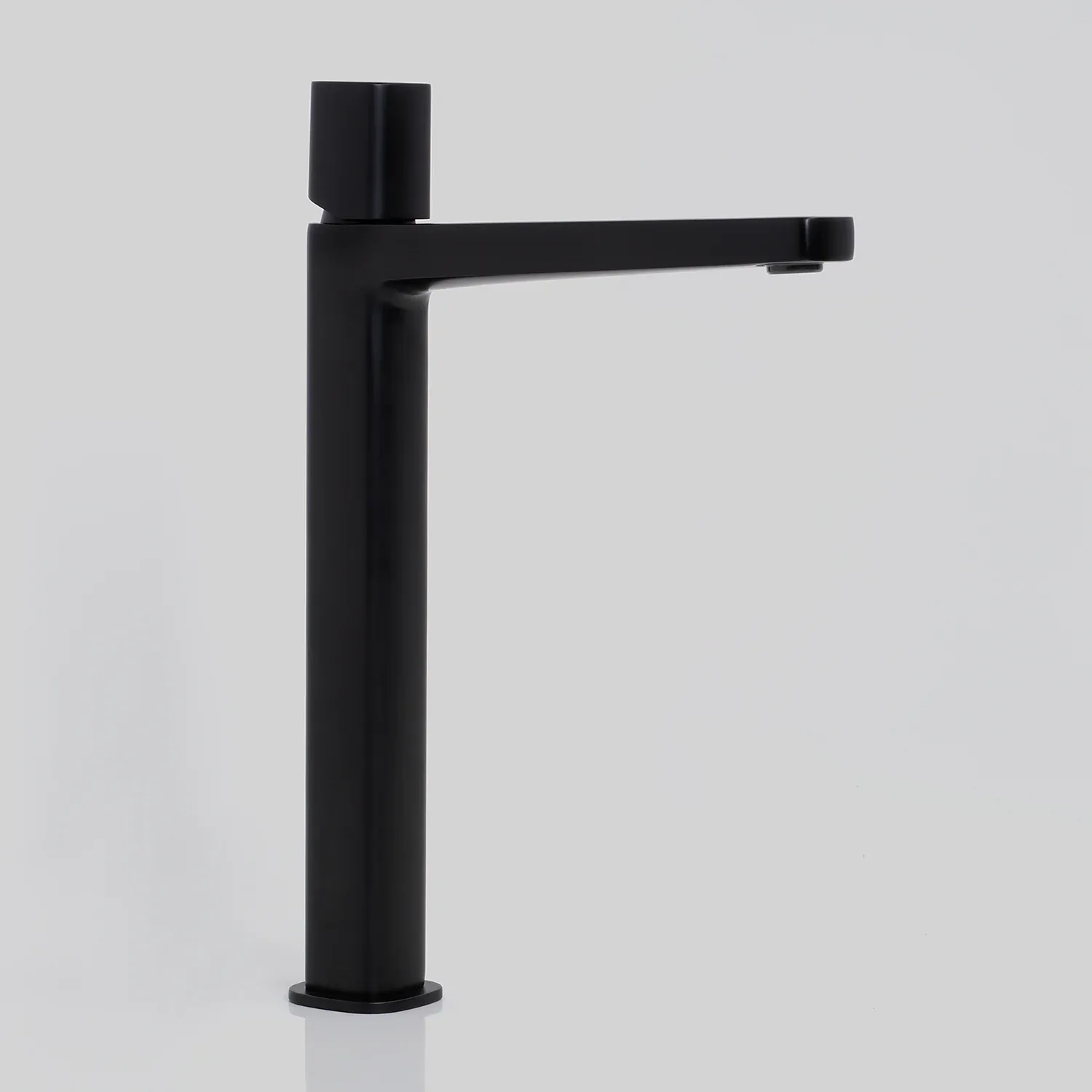 Смеситель для раковины Nuthe 9103H