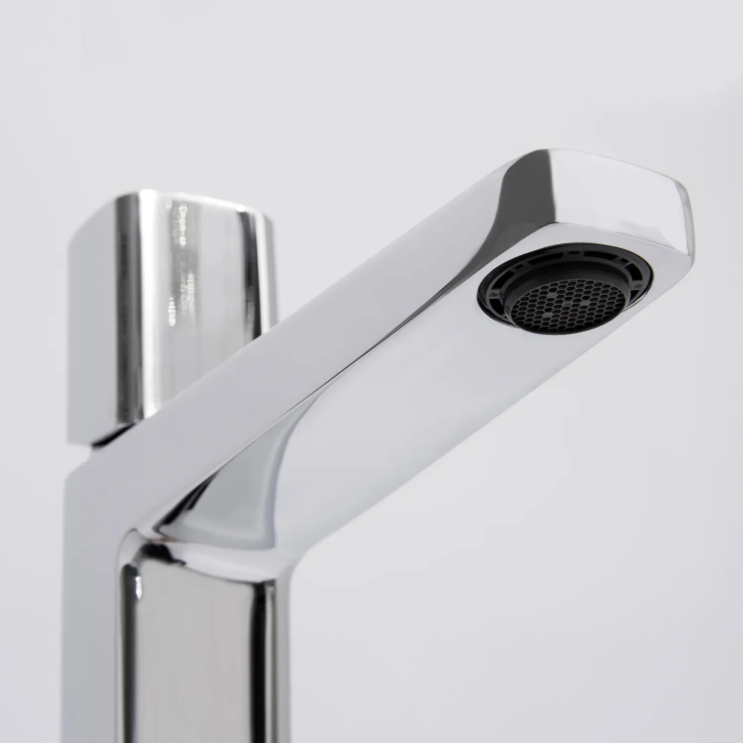 Смеситель для раковины Naab 8603