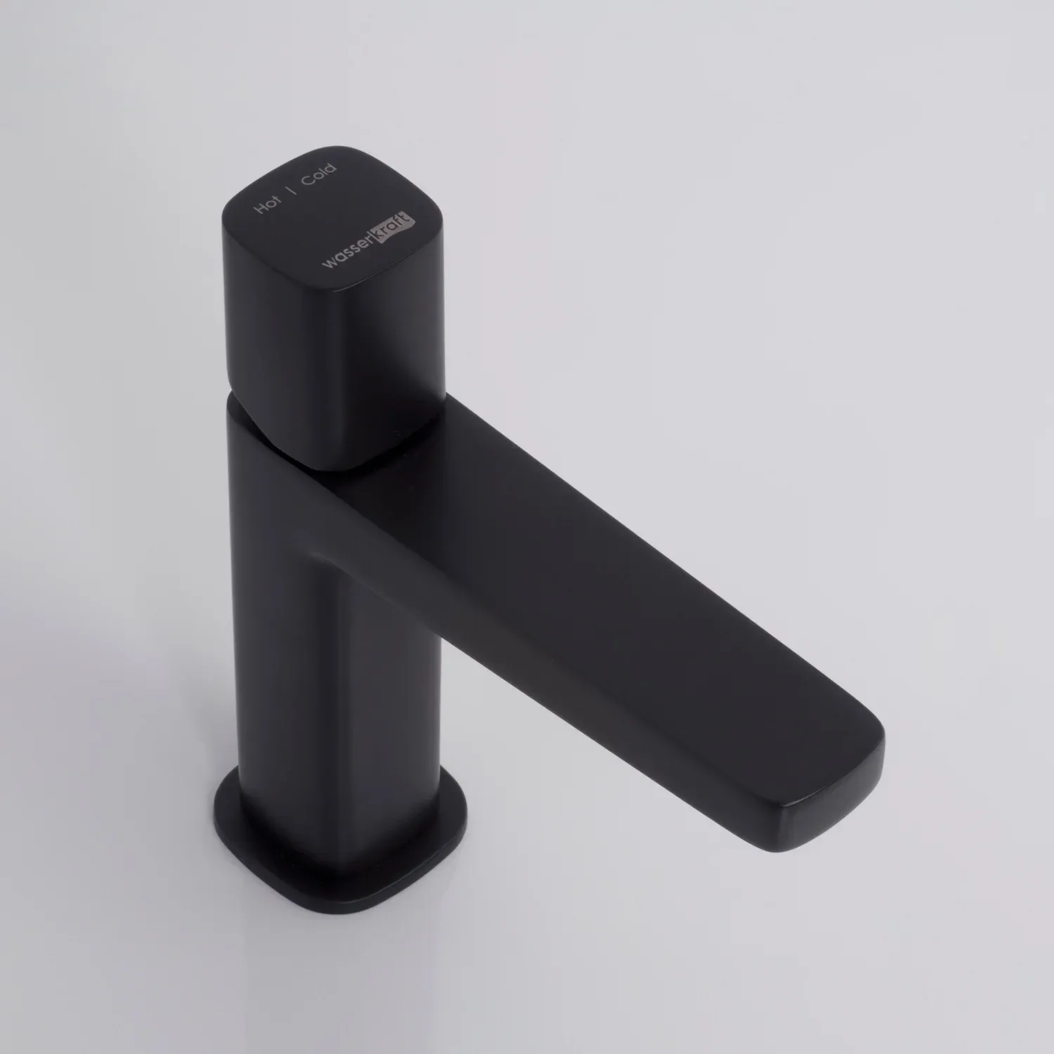 Смеситель для раковины Nuthe 9103