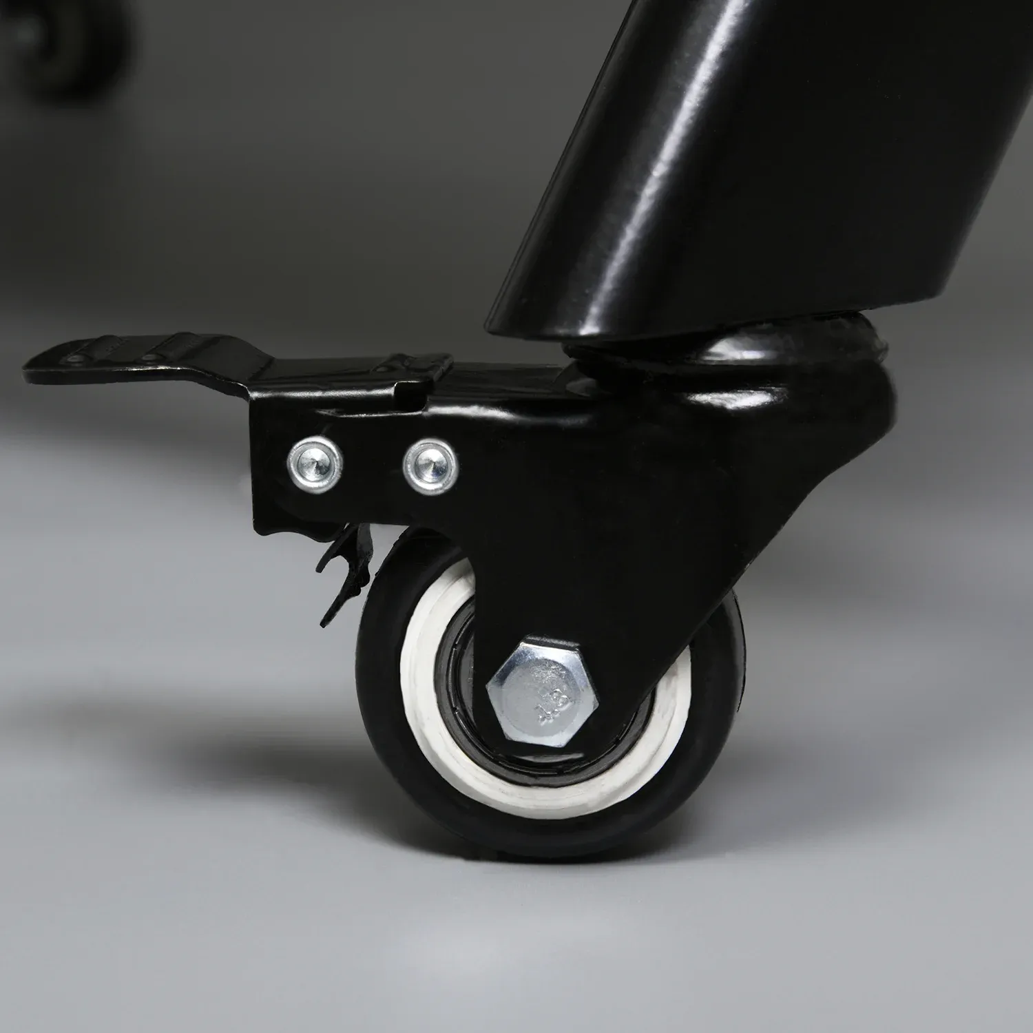 Корзина на ножках Naab WB-860-L