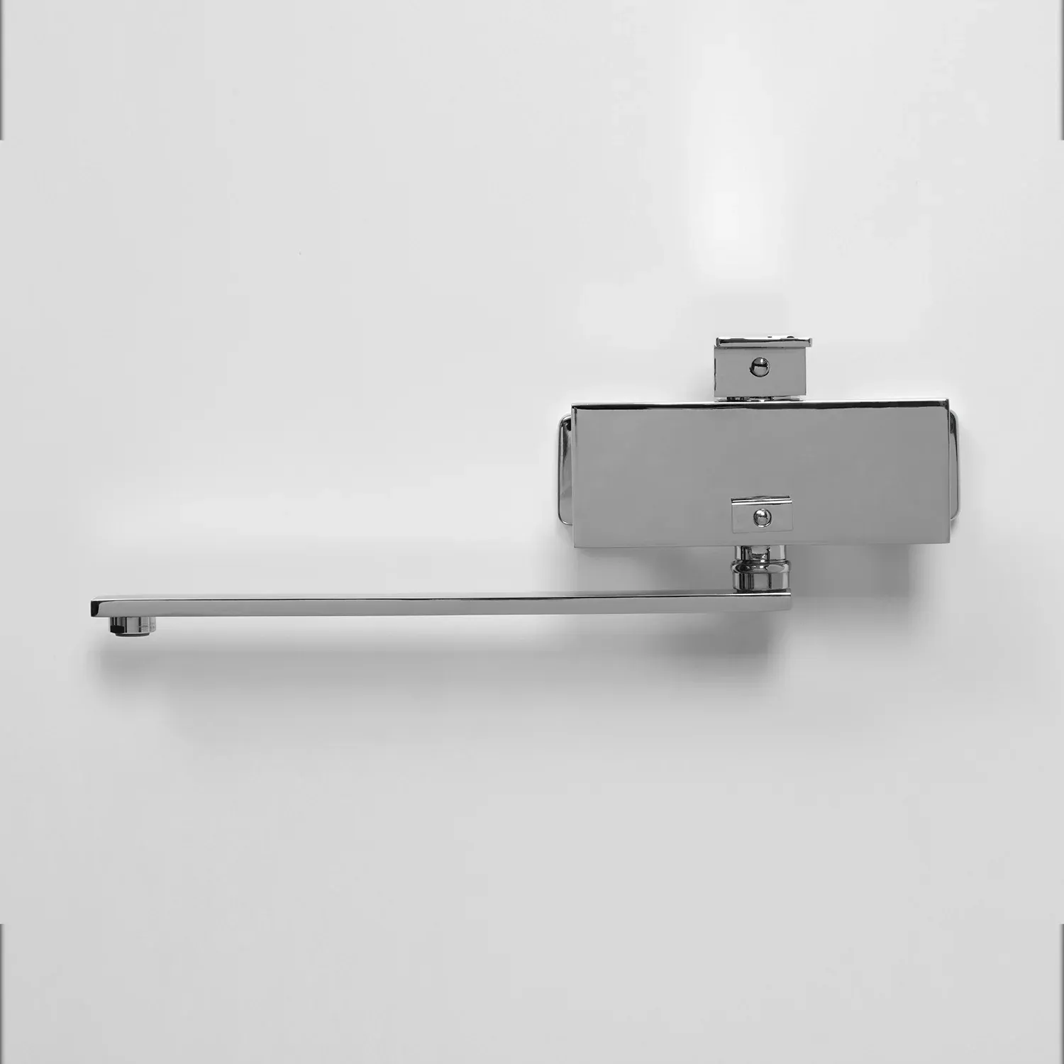 Смеситель для ванны с длинным изливом Alme 1502L