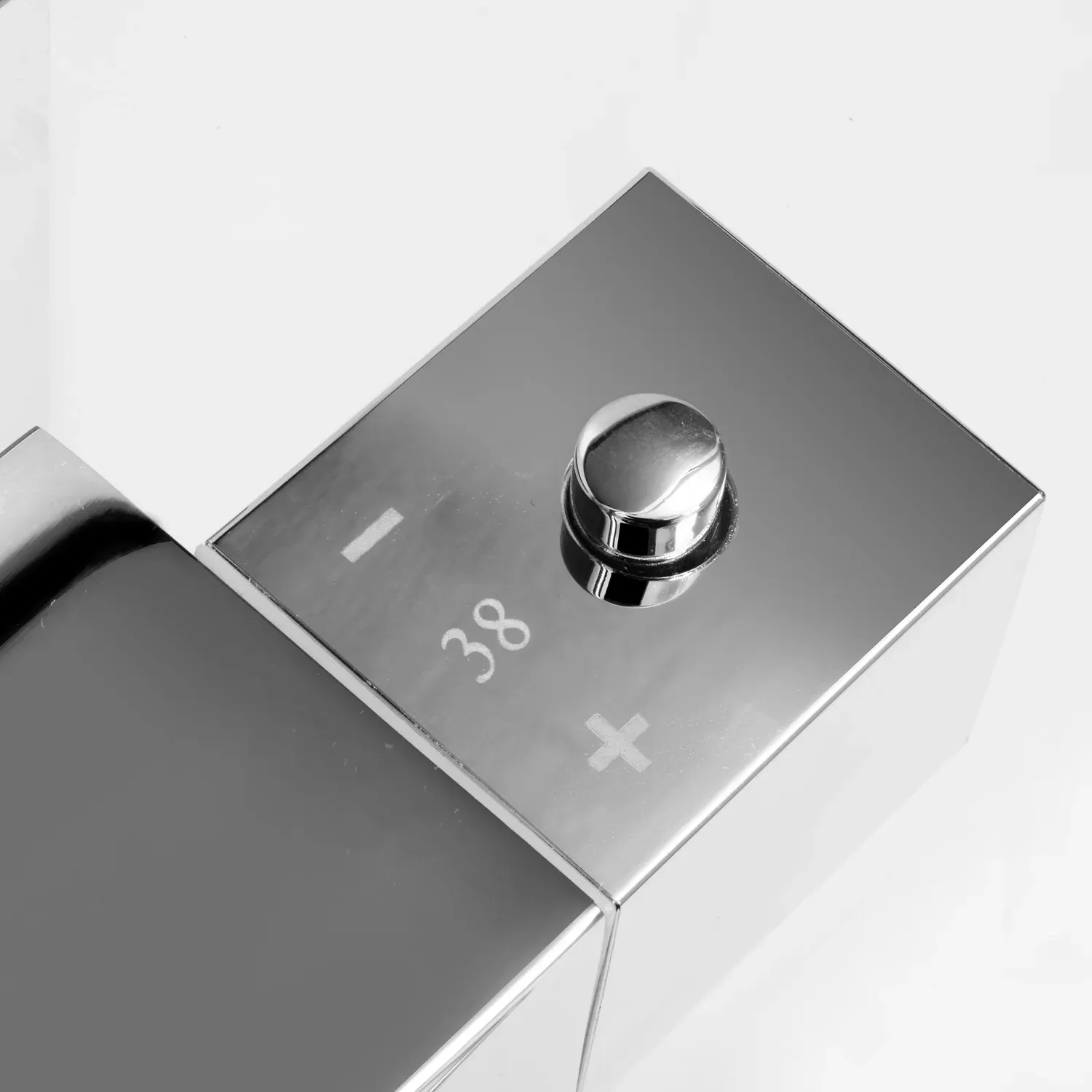 A15502 Thermo Душевая система с термостатическим смесителем
