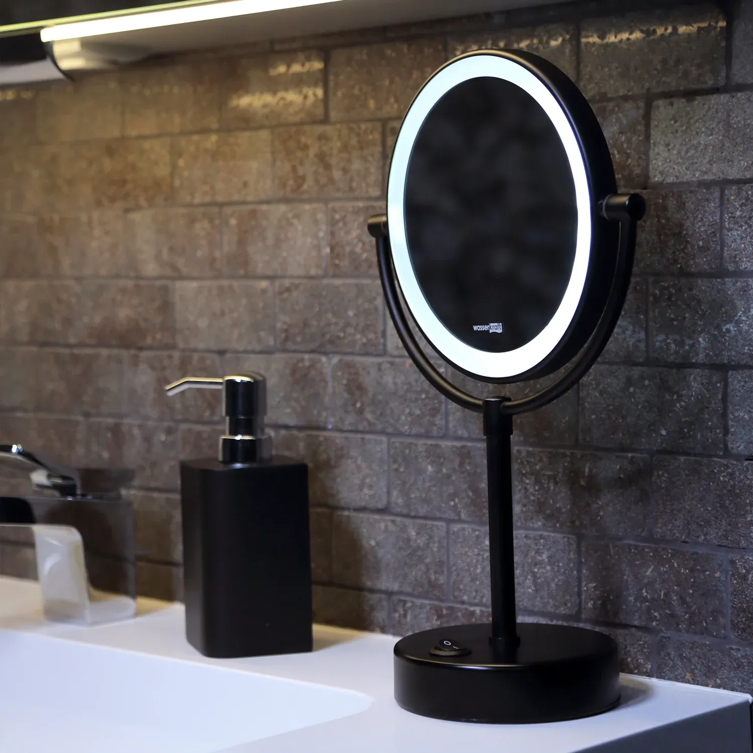 Зеркало с LED-подсветкой двухстороннее, стандартное и с 3-х кратным увеличением K-1005BLACK